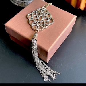 Long Vintage Looking Necklace